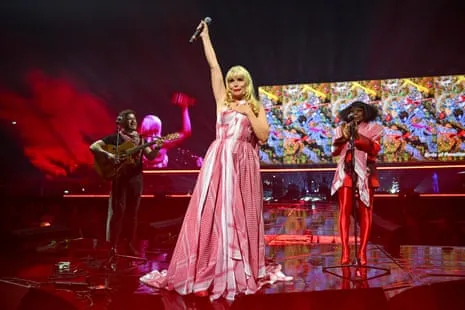 Standing with Palestine: Celebrity-Filled Concert Unites Benedict Cumberbatch and Many for Gaza Cause